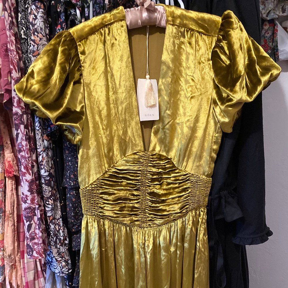 Trade NWT XS for S NWT, Doen Cassatt Dress